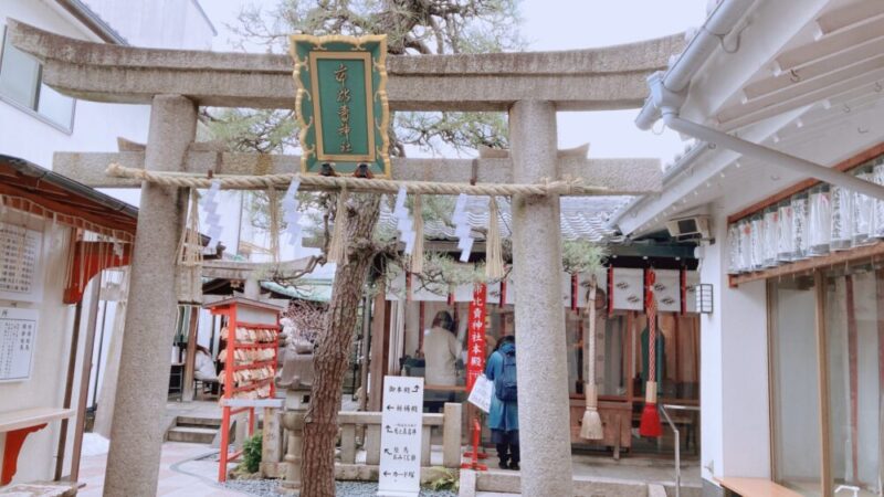 市比賣神社の本殿